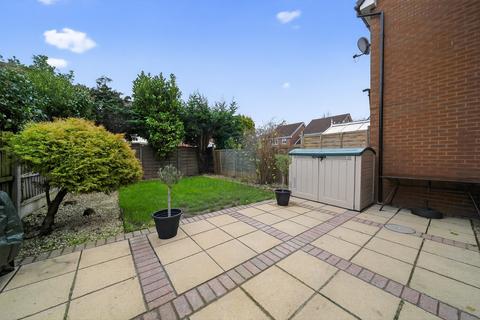 2 bedroom semi-detached house for sale, Leeds LS15