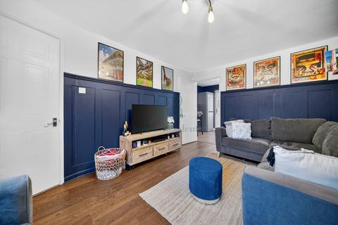 2 bedroom semi-detached house for sale, Leeds LS15
