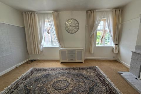 2 bedroom flat for sale, Faircross House, The Parade, High Street, Watford, Hertfordshire, WD17