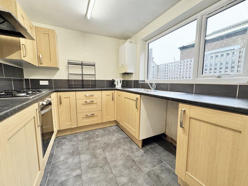 Kitchen alt view