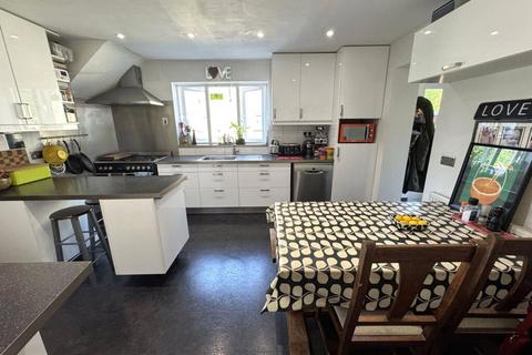 4 bedroom detached house for sale, Buckingham Road, Winslow