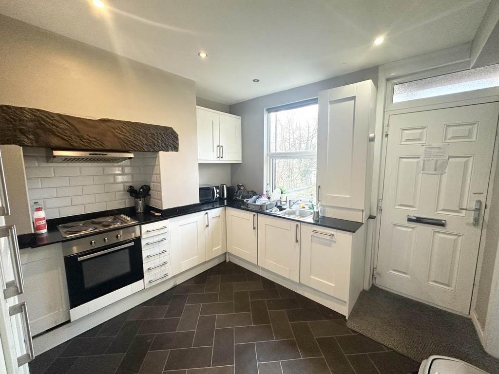 Kitchen (2)