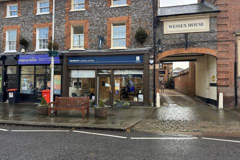 Property to rent - 127 High Street, Hungerford RG17