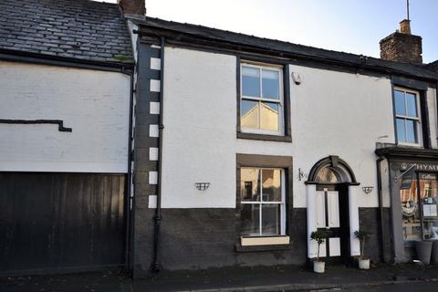 2 bedroom terraced house to rent, Town Road, Leyland PR26