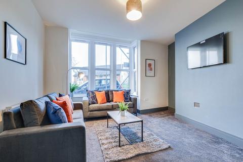 1 bedroom in a house share to rent, Beechwood Crescent (Room 2), West Yorkshire LS4