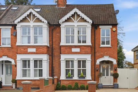 3 bedroom end of terrace house for sale - Western Road, Brentwood, CM14