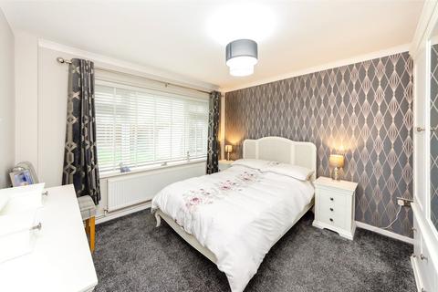 3 bedroom bungalow for sale, Lon Penrhyn, Benllech, Tyn-y-Gongl, Isle of Anglesey, LL74