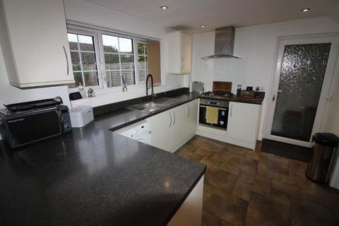 3 bedroom semi-detached house for sale, Bletchley, Milton Keynes MK3