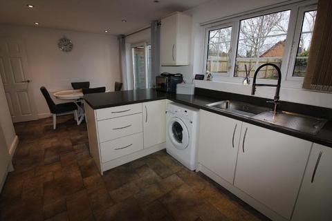 3 bedroom semi-detached house for sale, Bletchley, Milton Keynes MK3