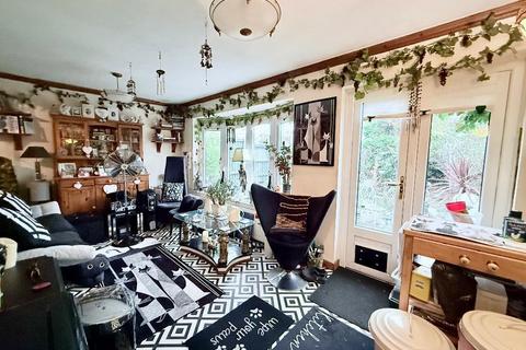 undefined, Ronald Park Avenue, Westcliff on Sea, Essex, SS0 9QP