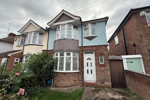 undefined, Meyrick Avenue, South Luton, Luton, Bedfordshire, LU1 5JN