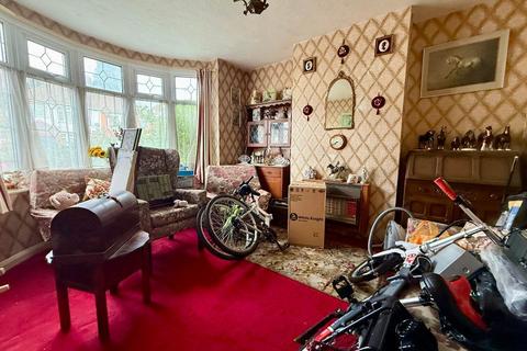 undefined, Meyrick Avenue, South Luton, Luton, Bedfordshire, LU1 5JN