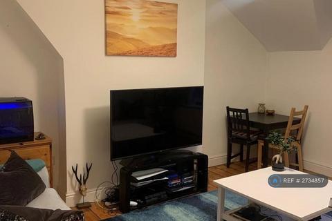 2 bedroom flat to rent, Cathedral Road, Cardiff, CF11
