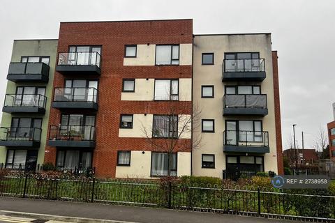 2 bedroom flat to rent, Milestone Apartments, Slough, SL1