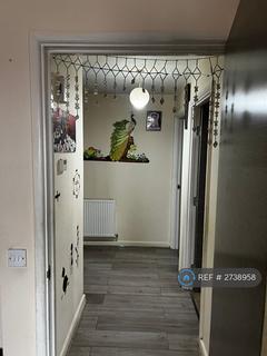 2 bedroom flat to rent, Milestone Apartments, Slough, SL1