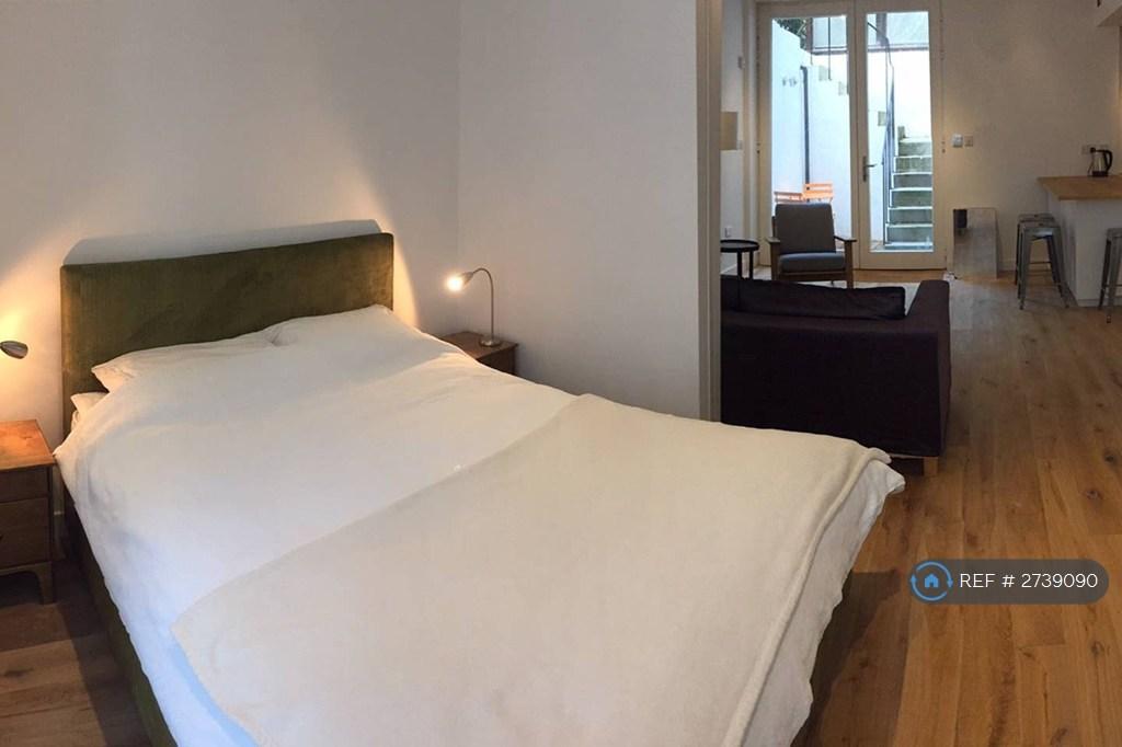 Bedroom Area Open