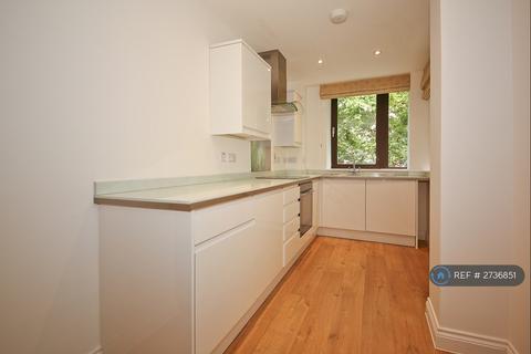 1 bedroom flat to rent, Riverbank House, Tonbridge, TN9