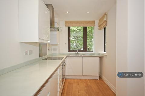 1 bedroom flat to rent, Riverbank House, Tonbridge, TN9