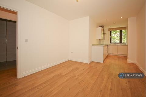 1 bedroom flat to rent, Riverbank House, Tonbridge, TN9