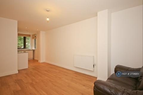 1 bedroom flat to rent, Riverbank House, Tonbridge, TN9
