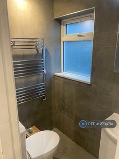 2 bedroom maisonette to rent, Montem Lane, Slough, SL1