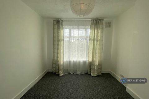 1 bedroom flat to rent, Chingford, London, E4