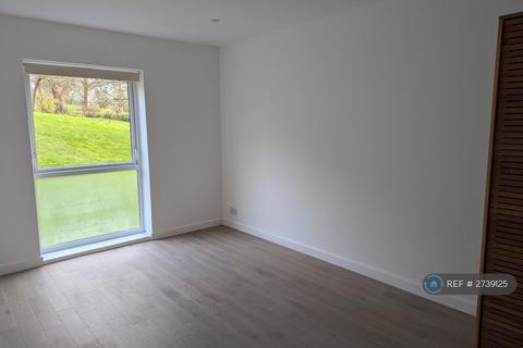2 bedroom flat to rent, Block B Granville Court, Oxford, OX3