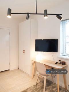 1 bedroom in a house share to rent, Goodmayes Lane, Ilford, IG3