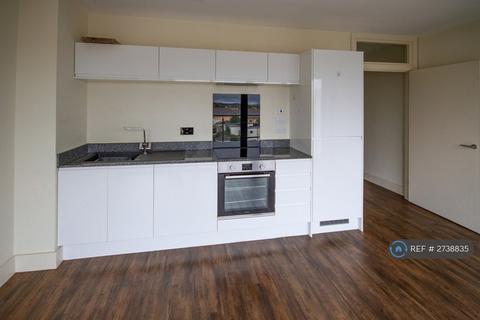 1 bedroom flat to rent, Wellington House, Cardiff, CF11
