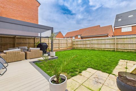 4 bedroom detached house for sale, Aylesbury, AYLESBURY HP18