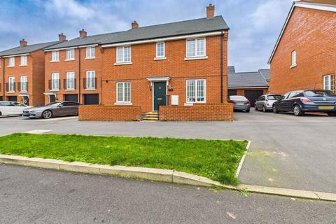 4 bedroom detached house for sale, Aylesbury, AYLESBURY HP18