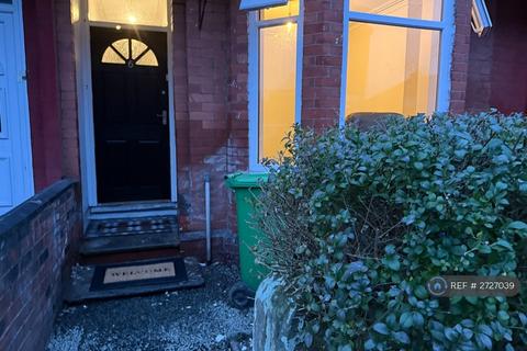 3 bedroom terraced house to rent, Turnbull Road, Longsight, Manchester, M13