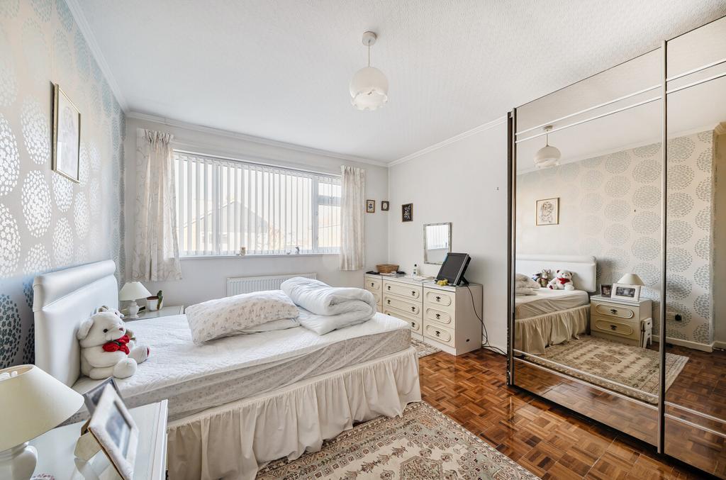 1387552 20 693047...