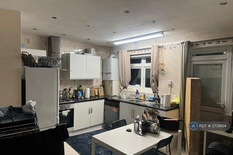 1 bedroom flat to rent, New Southgate, London, N14
