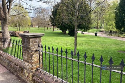 undefined, Alexandea Ave, Luton, LU3