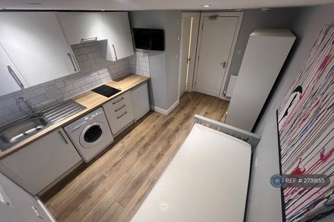 undefined, Alexandea Ave, Luton, LU3