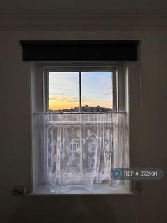 2 bedroom flat to rent, Quested Court, London, E8
