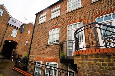 undefined, Milliners Court, Lattimore Road, St Albans