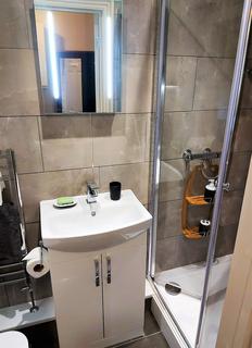 1 bedroom in a house share to rent, Elvington - Rm3