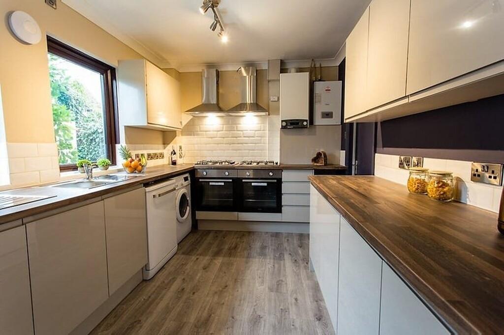 Main kitchen