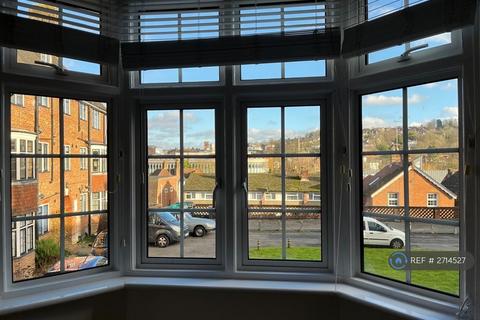 undefined, Portsmouth Road, Guildford, GU2