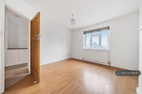 3 bedroom terraced house to rent, St. Andrews Road, London, W3