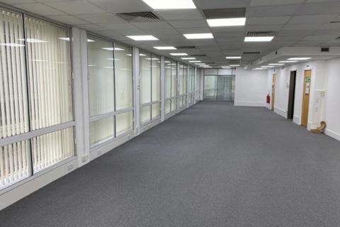Office to rent, 69 Southwark Bridge Rd London SE1 9HH