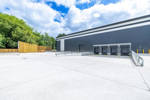 Property to rent, Great Bank Rd Bolton BL5 3XN