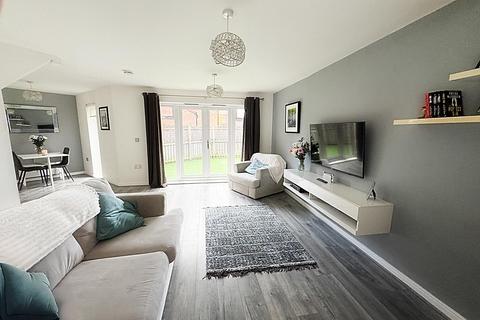 3 bedroom semi-detached house for sale, The Meadows, Wallsend
