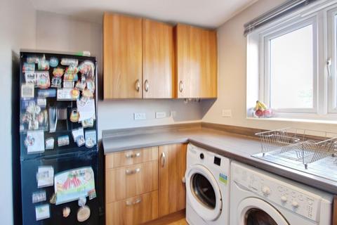 2 bedroom apartment for sale, Bates Way, Swindon, SN2