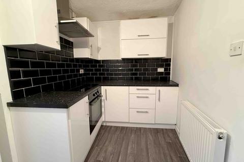 2 bedroom terraced house for sale, Loughor Road, SA4 6AY