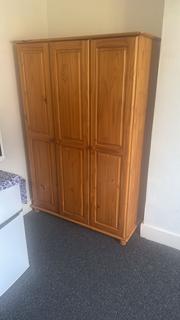 1 bedroom in a house share to rent, Waddon Park Avenue, Croydon CR0