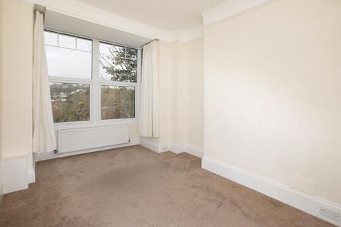 2 bedroom flat for sale, Ferndale Road, Teignmouth, TQ14
