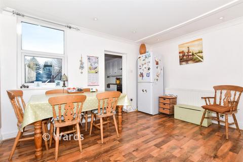 2 bedroom terraced house for sale, Loose Road, Maidstone, Kent